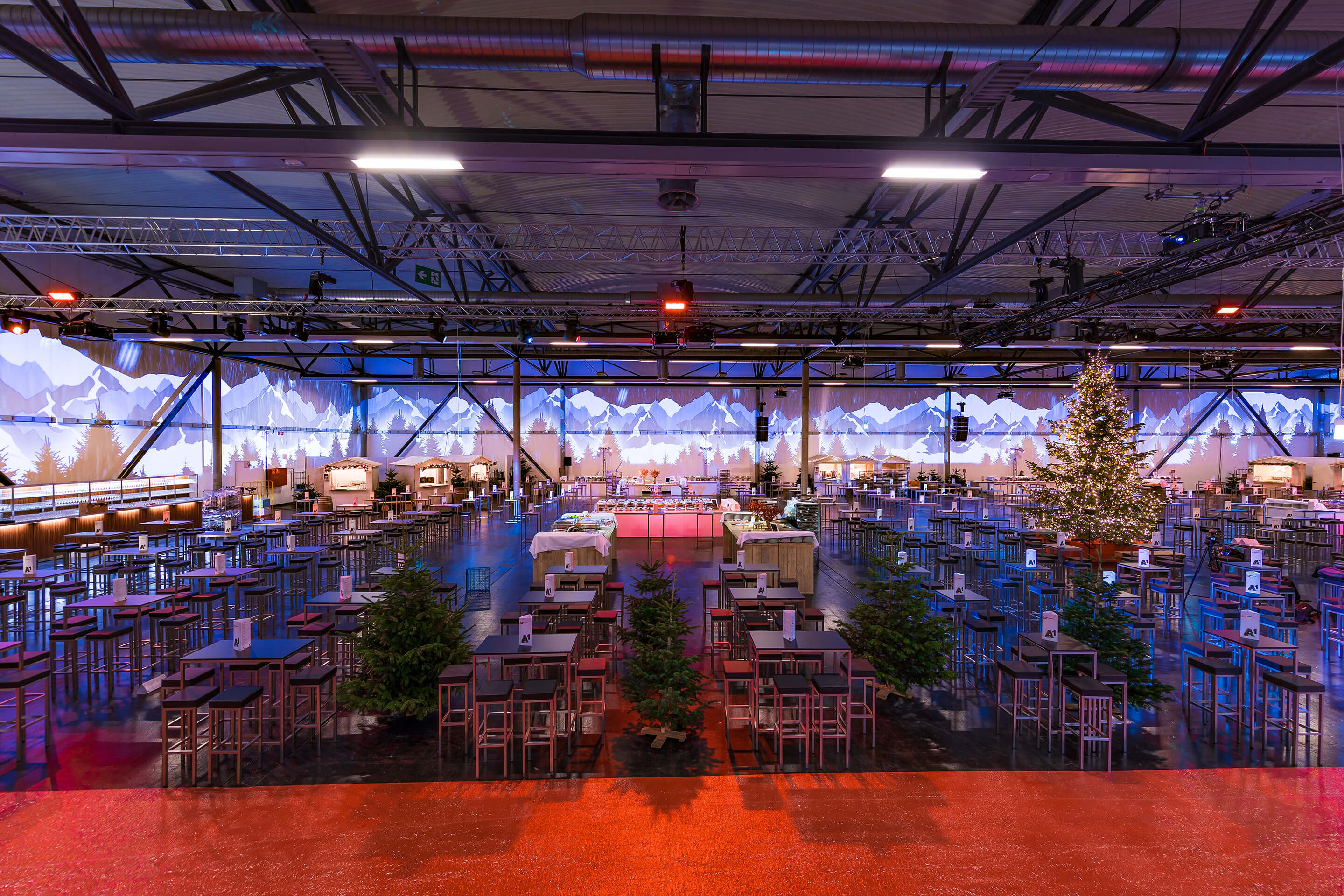Photo: Event concepts Christmas party setting